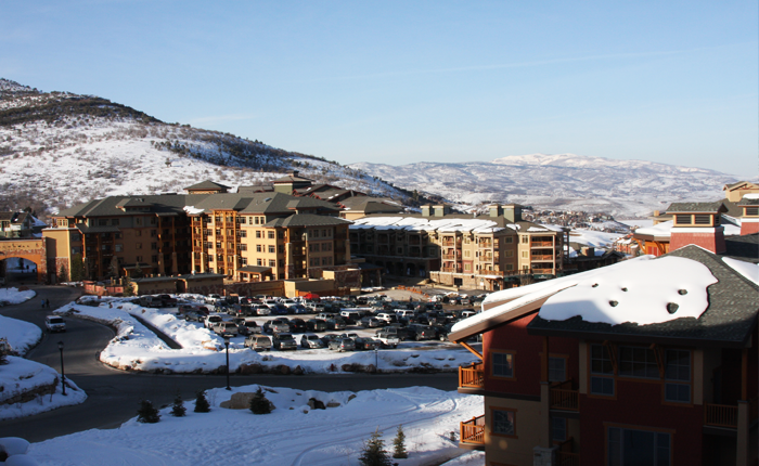 ski in canyons